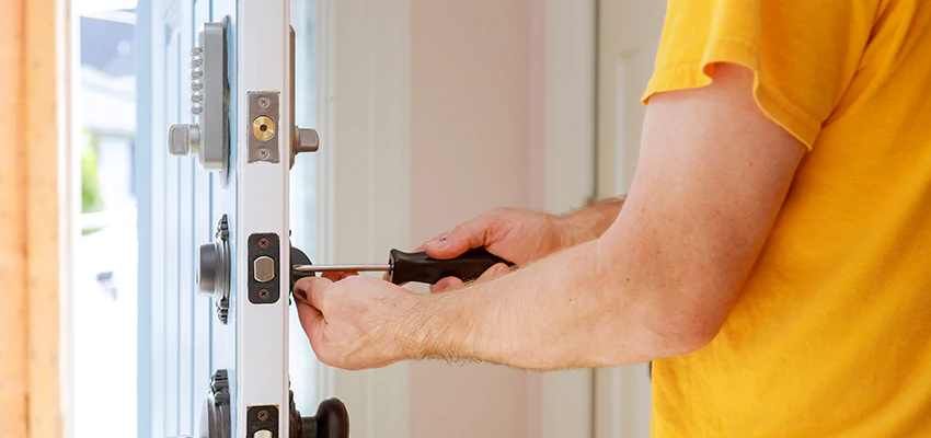 Eviction Locksmith For Key Fob Replacement Services in Cambria, CA