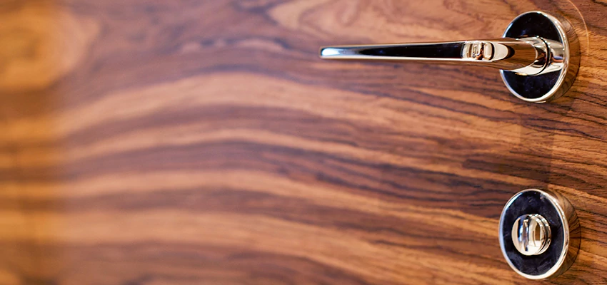 On Demand Locksmith For Key Fobs Repair in Cambria, California